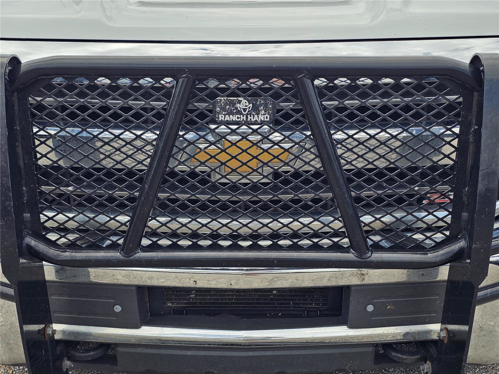 Used 2019 Summit White Chevrolet LTZ image 3