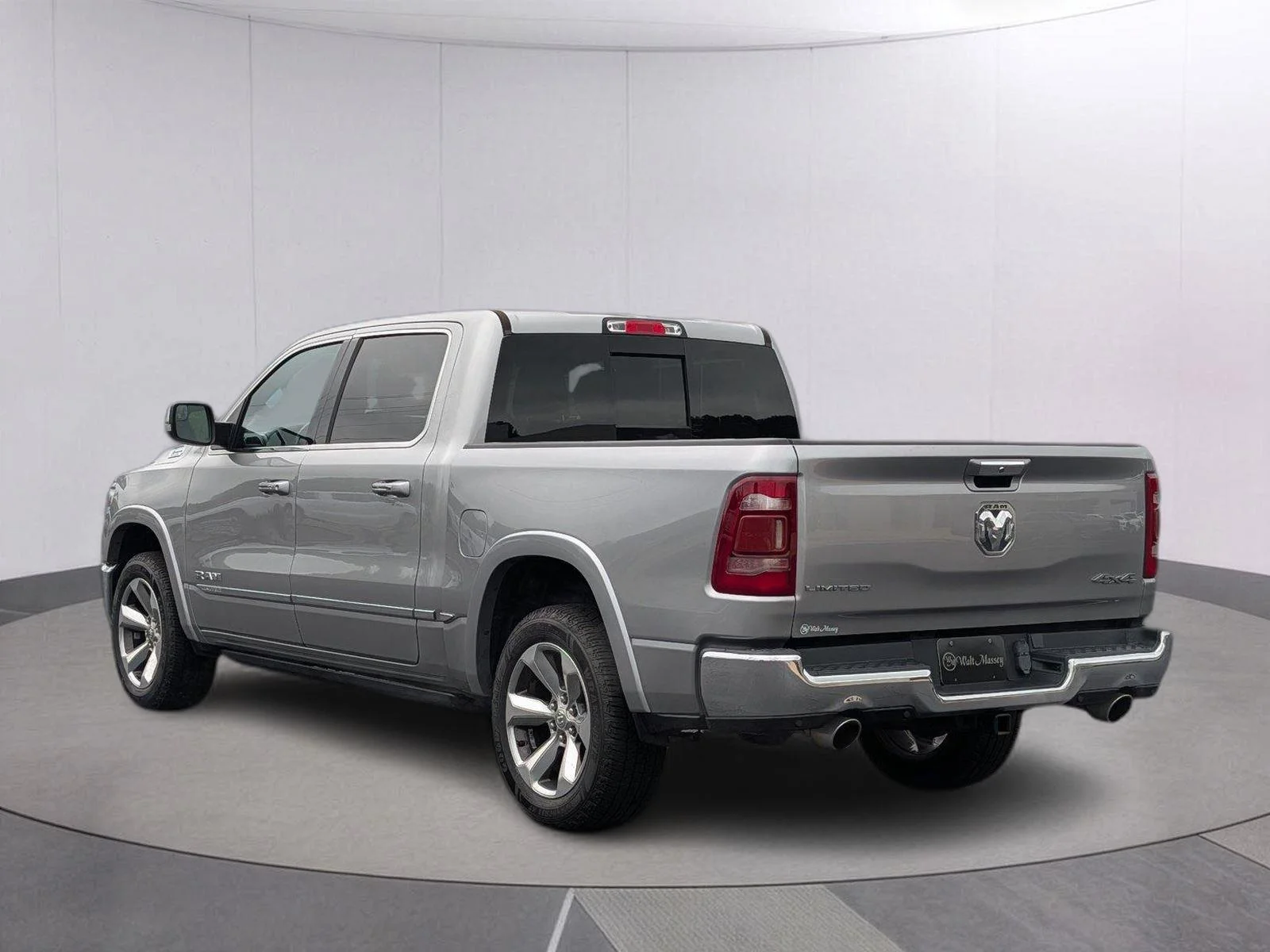 Used 2022 Billet Silver Metallic Clearcoat Ram Limited image 3
