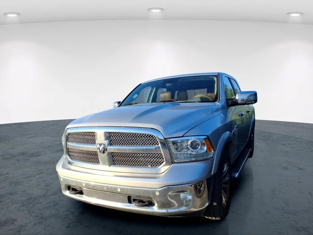 Used 2017 Silver Ram Laramie Longhorn image 4