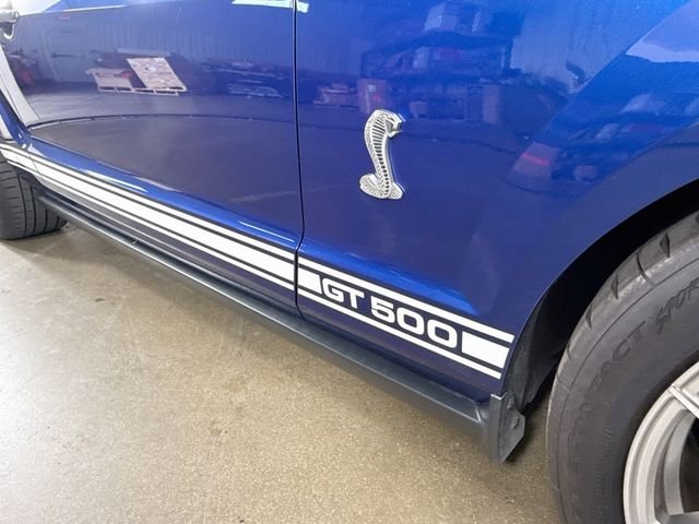 Used 2009 Blue Ford Shelby GT500 image 32