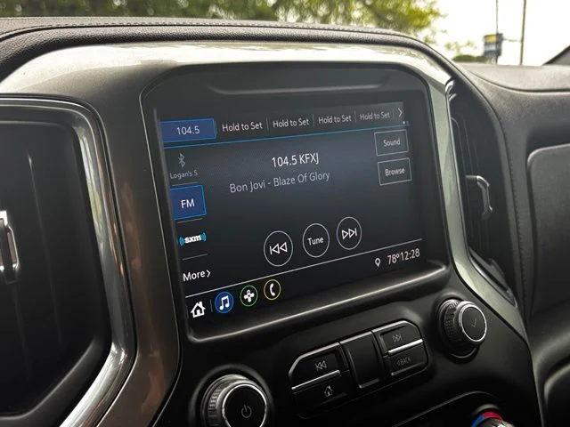 Used 2021 Gray Chevrolet LT image 14