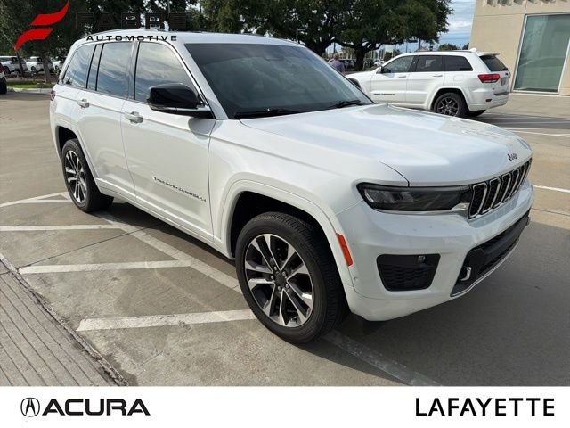 2023 Jeep Grand Cherokee Overland's photo