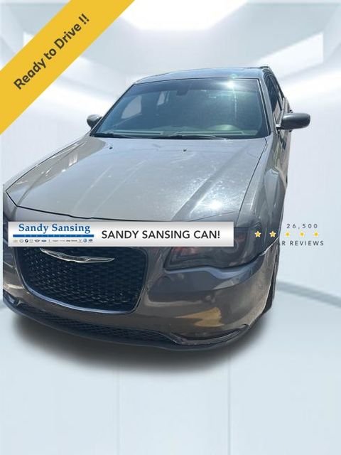 2017 Chrysler 300 S's photo