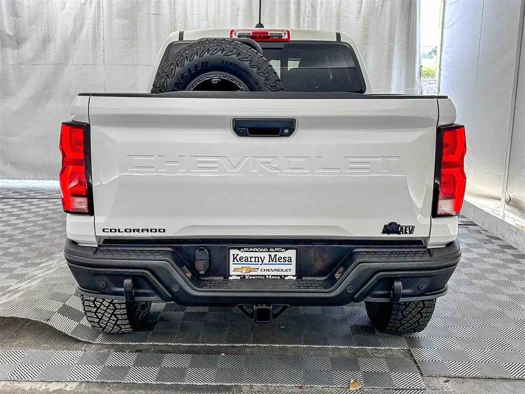 2026 Chevrolet Colorado ZR2 - Photo 7