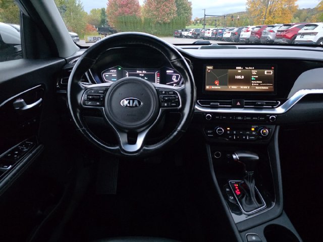 Used 2020 Silky Silver Kia EX Premium image 19