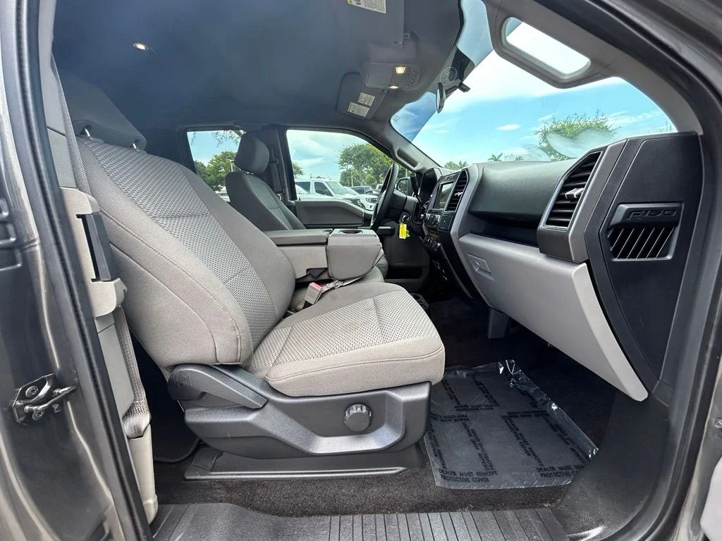 Used 2018 Magnetic Ford XLT image 25