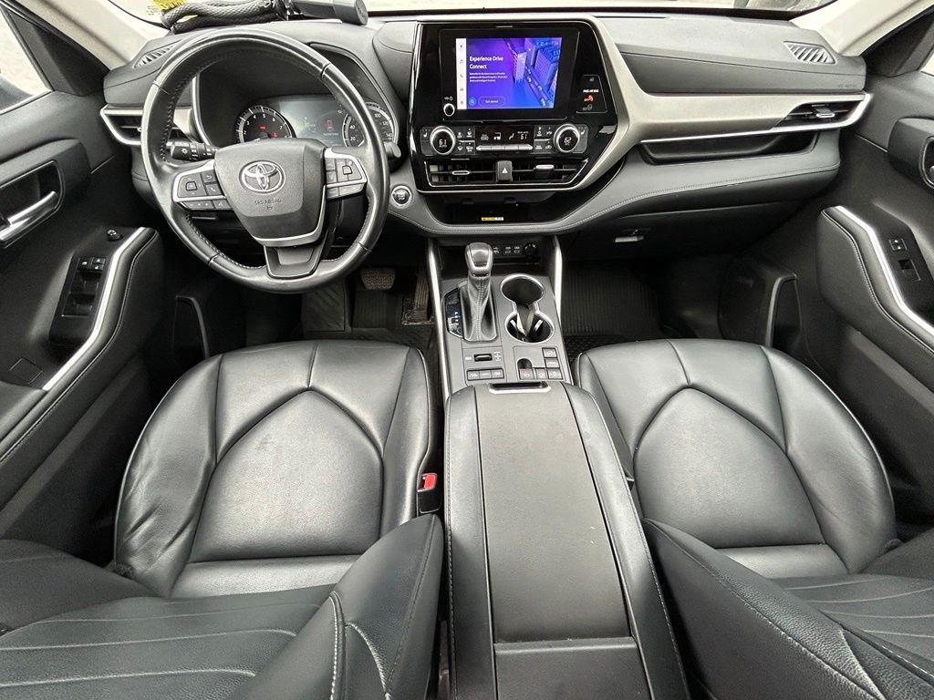 2023 Toyota Highlander XLE - Photo 11