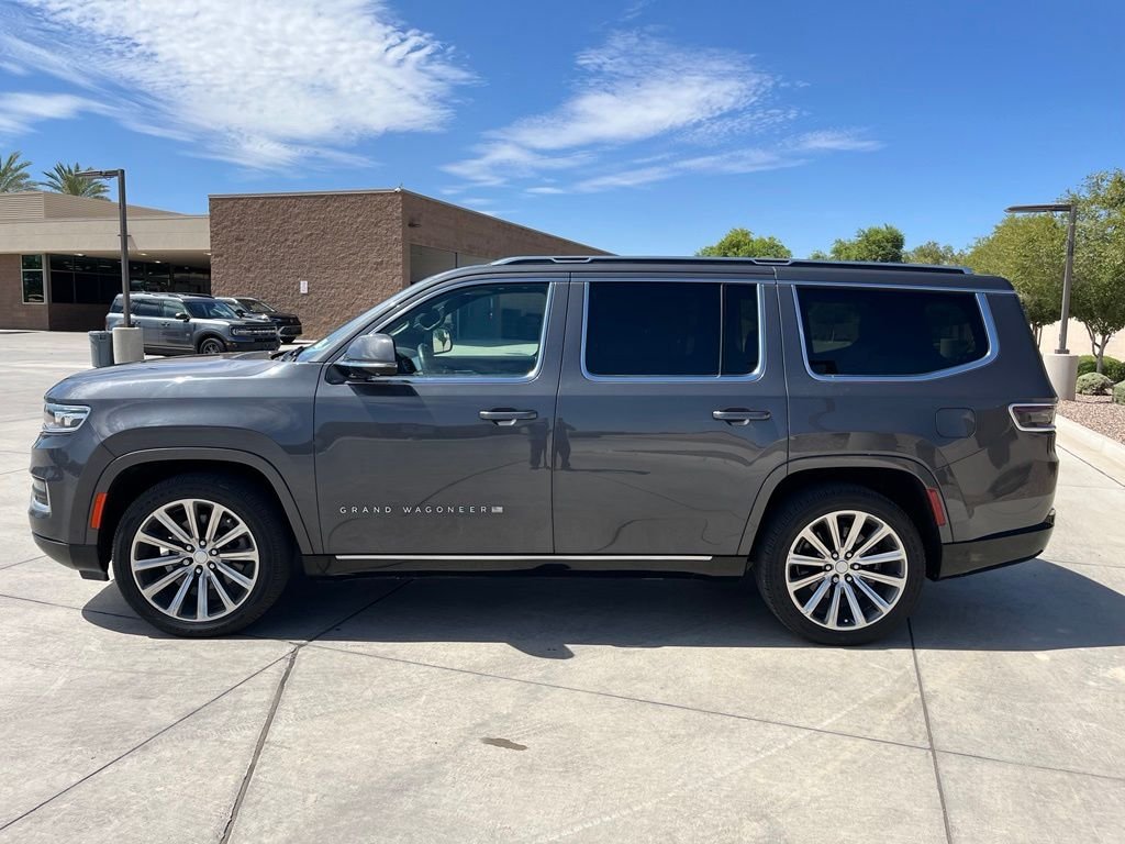 Used 2022 Gray Jeep Series I image 11