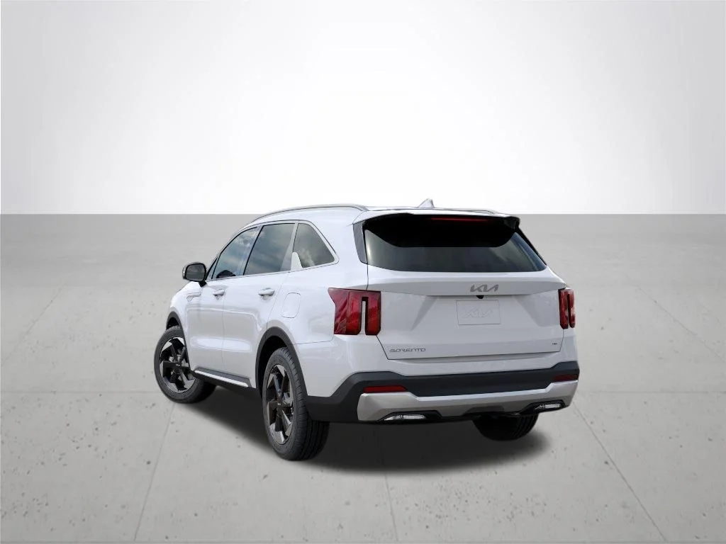 New 2026 Snow White Pearl Kia EX image 4