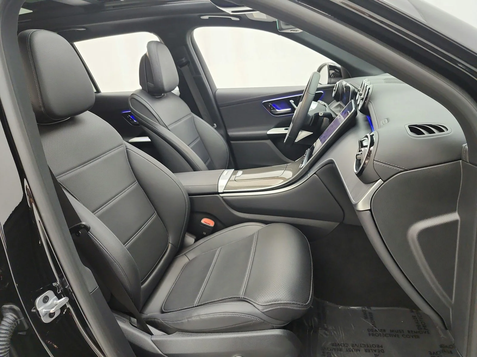 Used 2023 Black Mercedes-Benz GLC 300 SUV image 19
