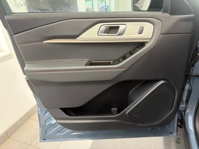New 2026 Vapor Blue Metallic Ford Active image 17