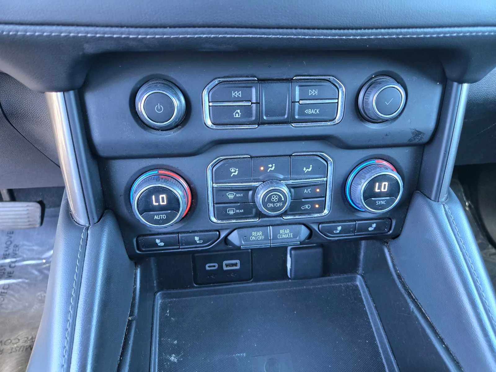 Used 2023 Sterling Gray Metallic Chevrolet LT image 24