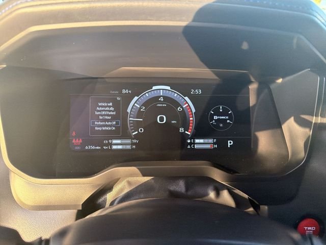 2025 Toyota Tundra Platinum - Photo 12