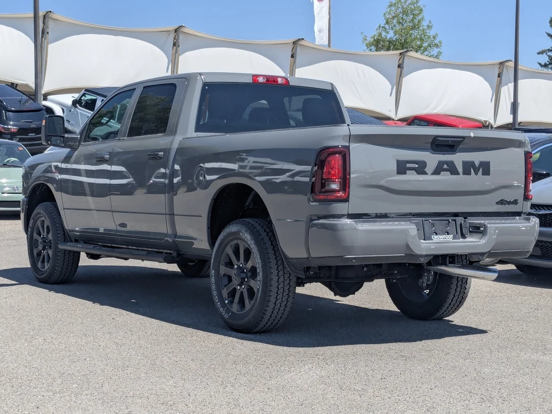 New 2026 Grey RAM Black Express - - 6.7L HO Diesel - 20 Black Wheels - 5th Wheel/Gooseneck Prep - Sport Hood & More! image 6