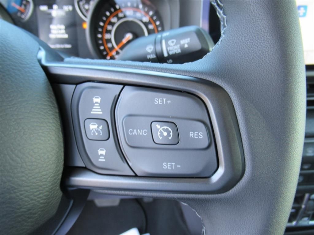 New 2026 Hydro Blue Pearl-Coat Exterior Paint Jeep Sport S image 23