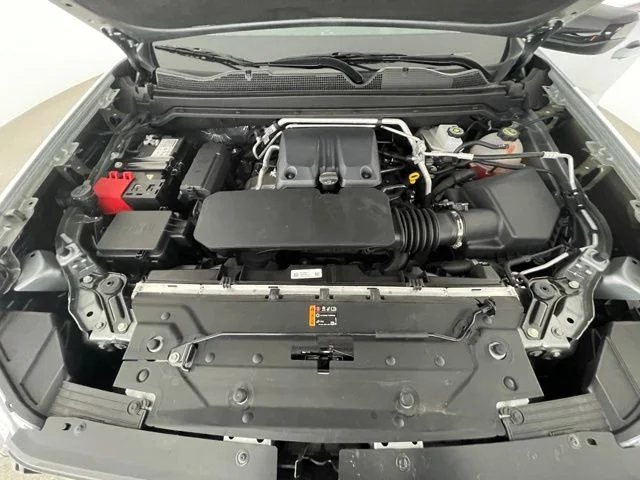 Used 2025 Silver GMC Elevation image 50