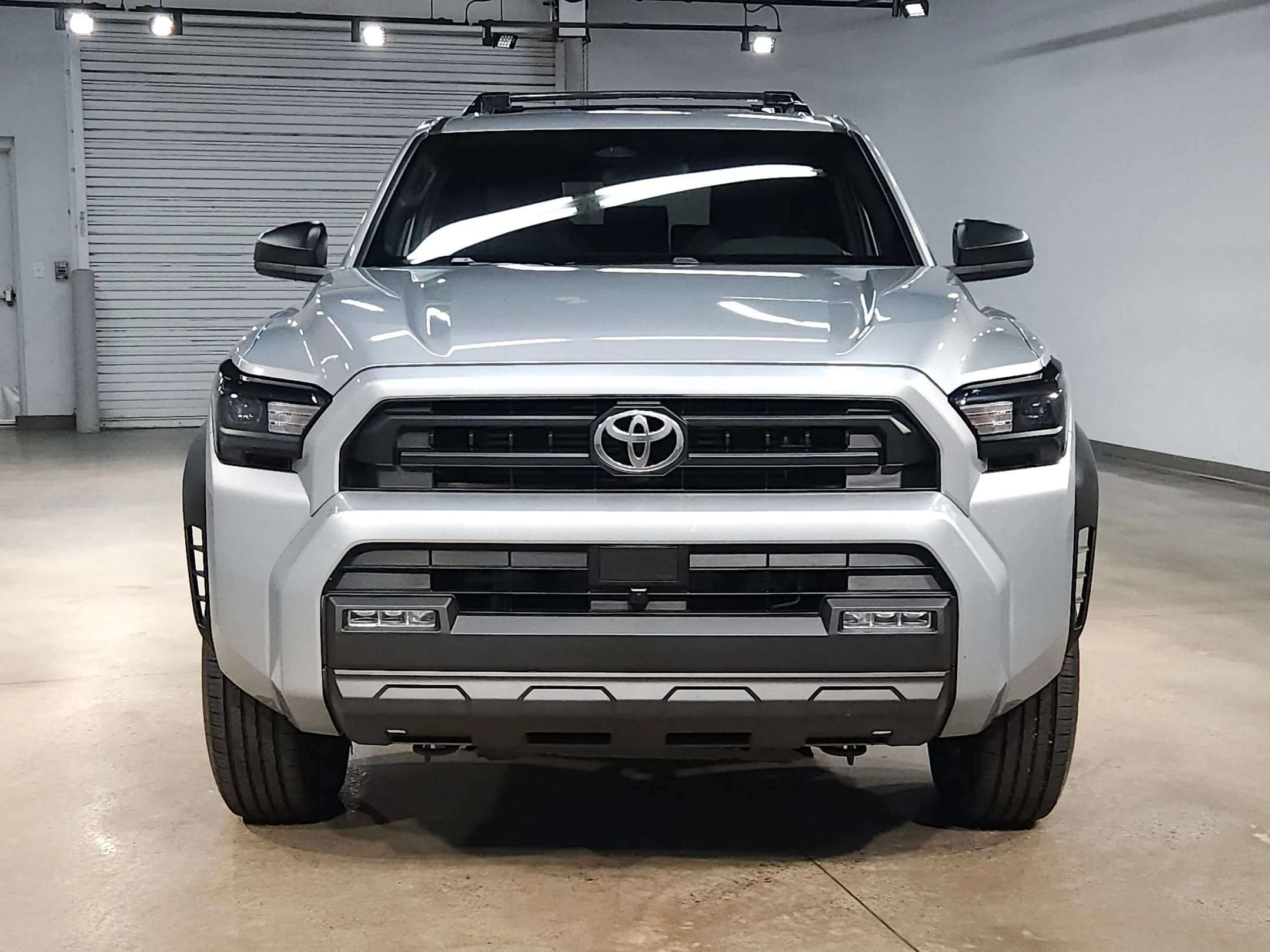Used 2025 Cutting Edge Toyota SR5 image 2
