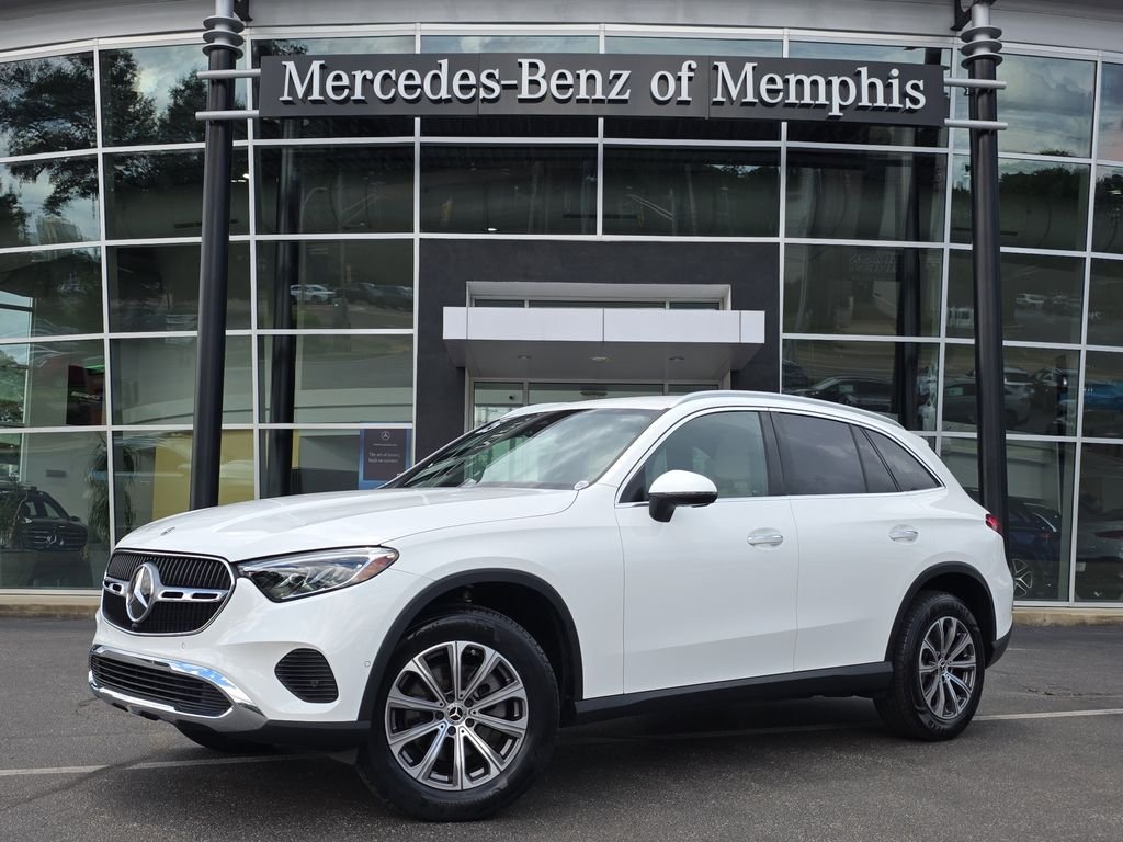 2023 Mercedes-Benz GLC GLC 300's photo