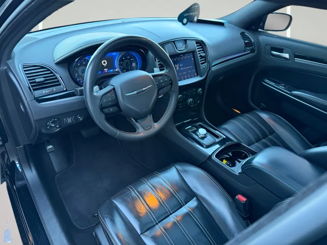 2023 Chrysler 300 S - Photo 13