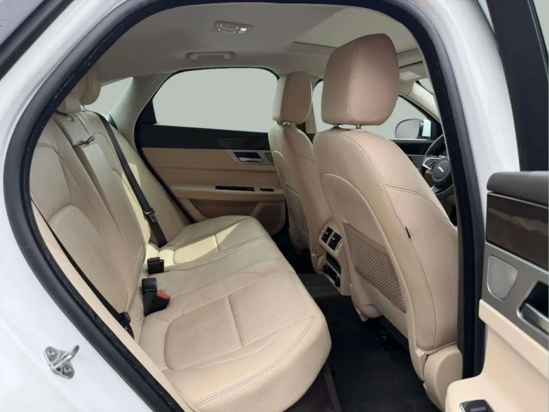 2018 Jaguar XF Prestige - Photo 28