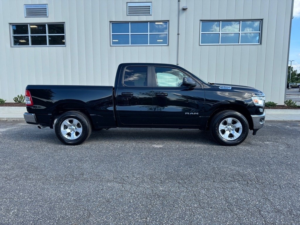 Certified Used 2022 Diamond Black Crystal Pearl Coat Ram Big Horn image 2