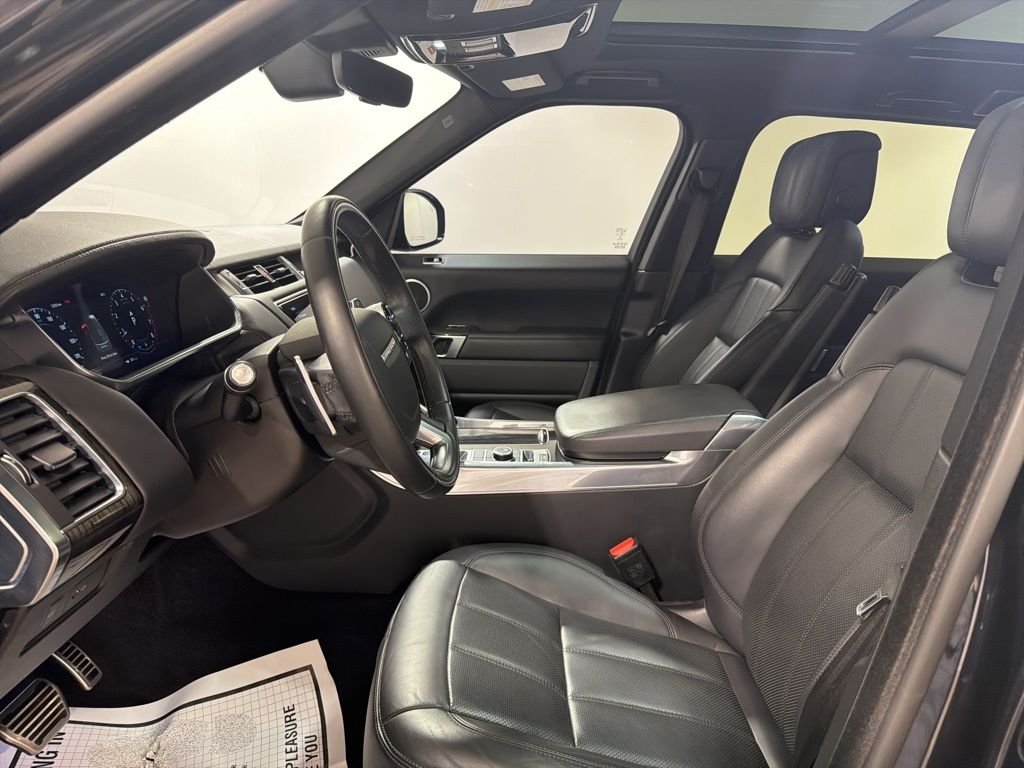 Used 2019  Land Rover Supercharged image 11