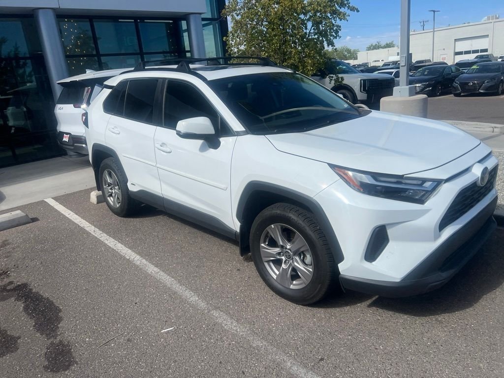 Used 2022 White Toyota XLE image 1