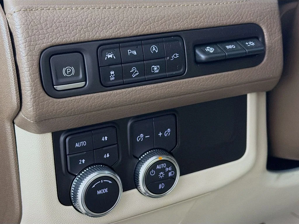 Used 2022 Black GMC Denali image 11