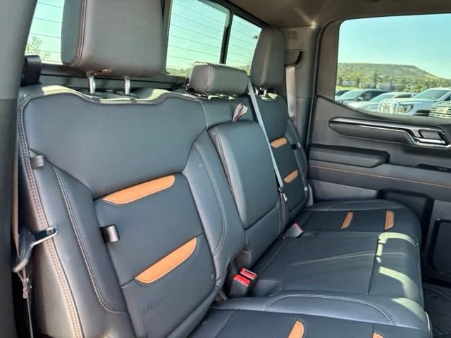 Used 2025 Onyx Black GMC AT4 image 21