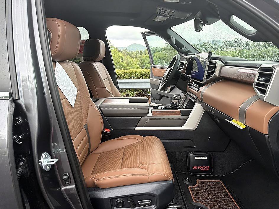 2026 Toyota Tundra 1794 Edition - Photo 20
