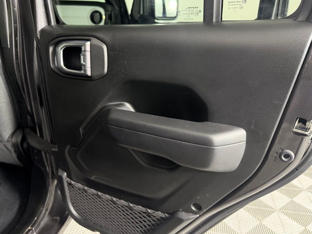 Used 2024 Gray Jeep Sport S image 28