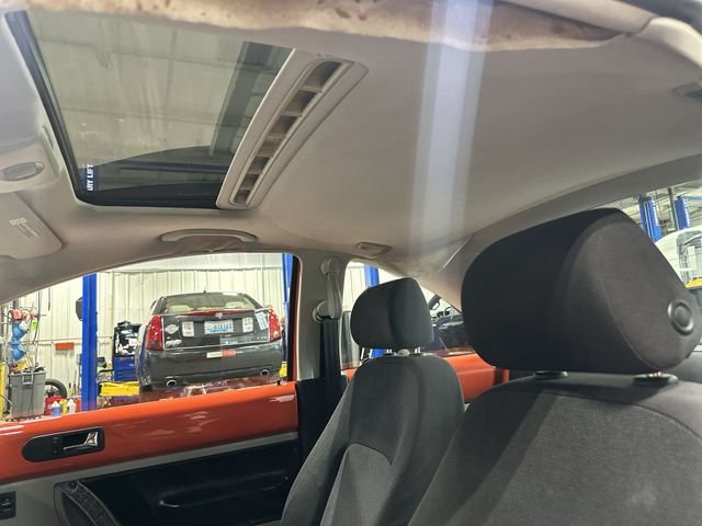 Used 2004  Volkswagen GLS image 20