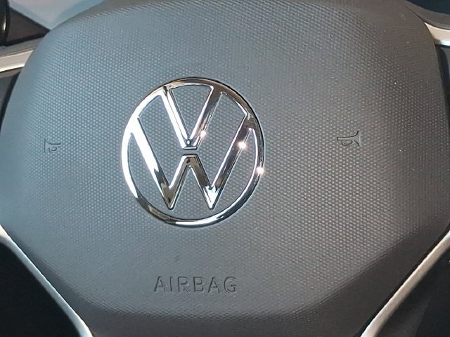 Used 2024 Gray Volkswagen 2.0T Peak Edition SE w/Technology image 12