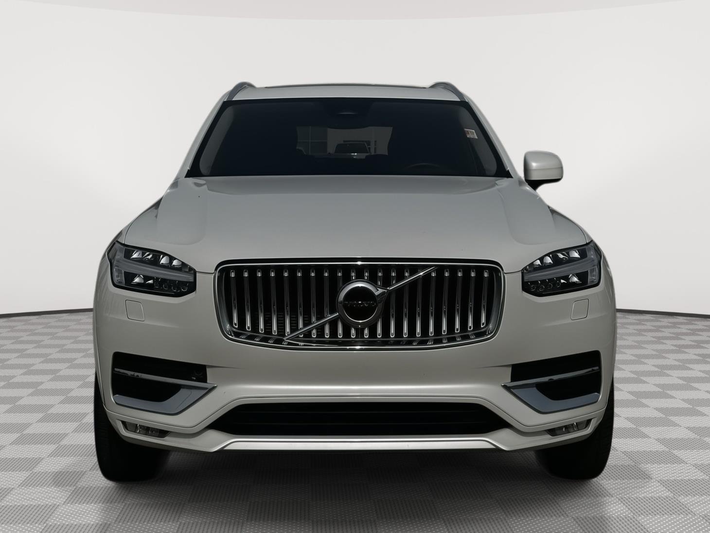Used 2024 Volvo XC90 Core with VIN YV4L12PK3R1183850 for sale in Kansas City