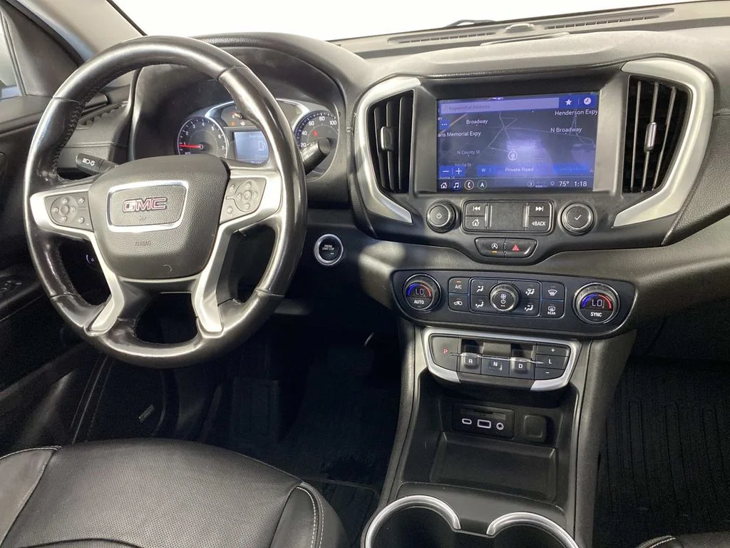Used 2022 Silver GMC SLT image 14