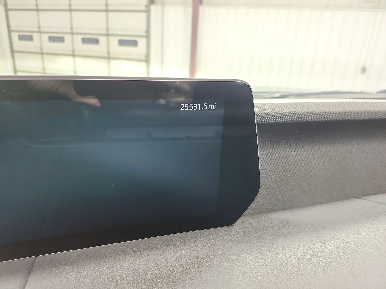 Used 2025 Agate Black Metallic Ford Platinum image 22