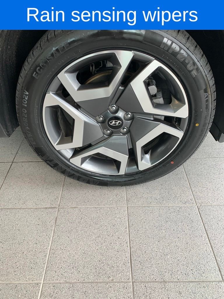 Used 2024 Black Hyundai Limited image 16