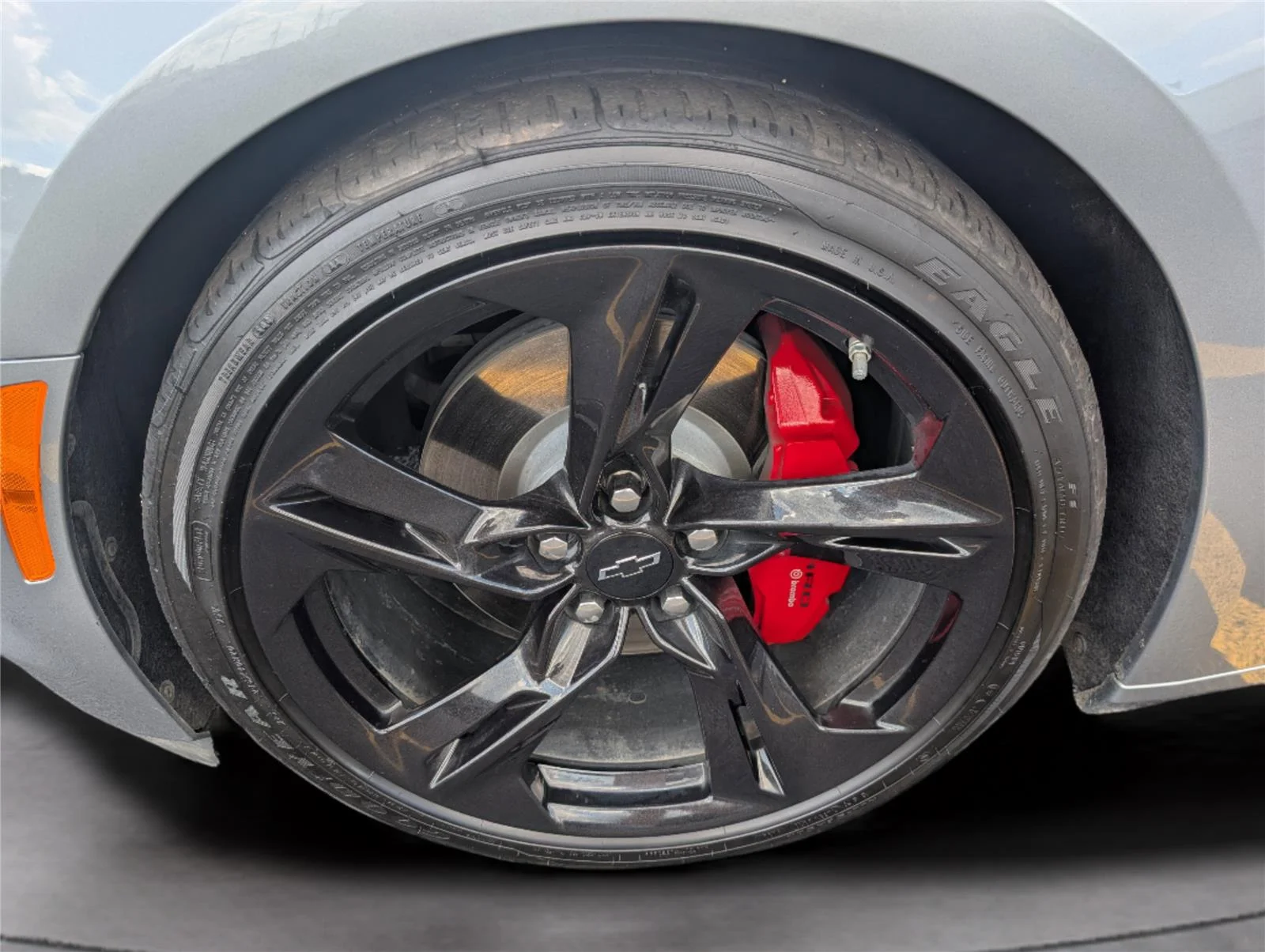 Used 2023 Sharkskin Metallic Chevrolet LT1 image 32