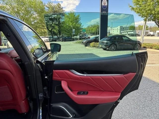 Used 2023 Nero Ribelle Metallic Maserati GT ~ Comfort & Convenience Package !!! image 17