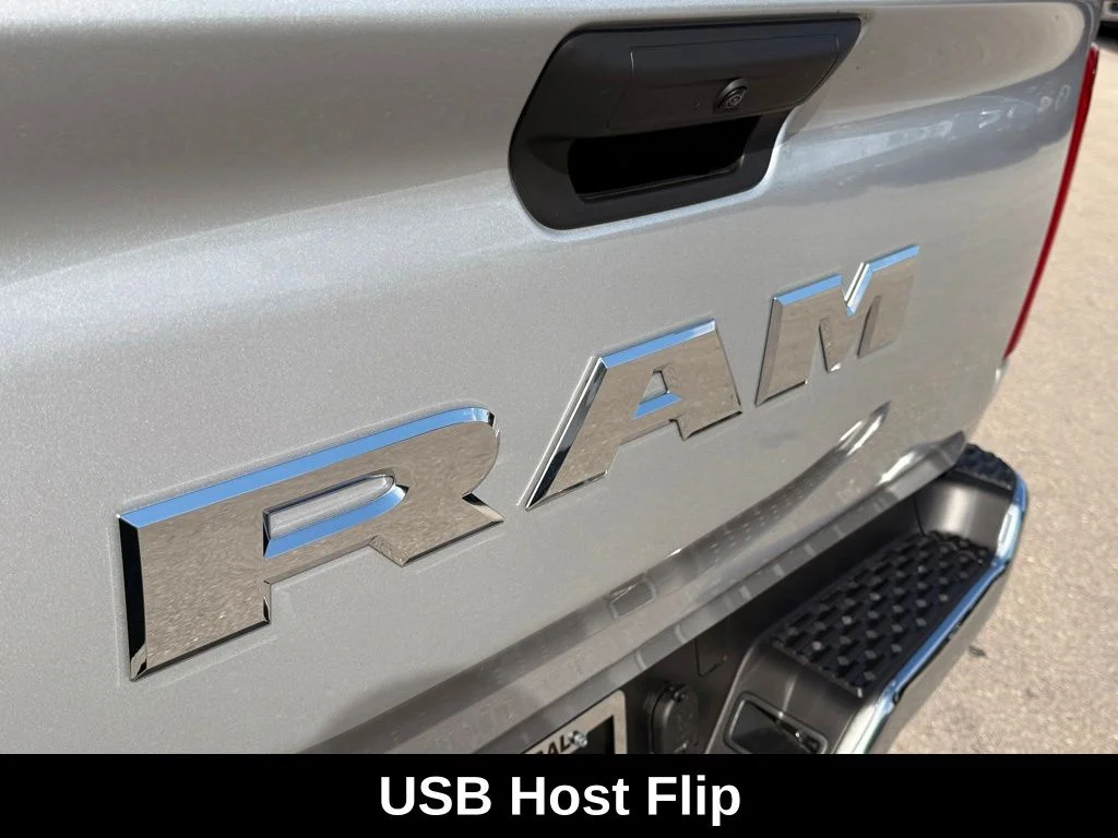 New 2026 Silver Zynith Exterior Paint RAM Big Horn/Lone Star image 35