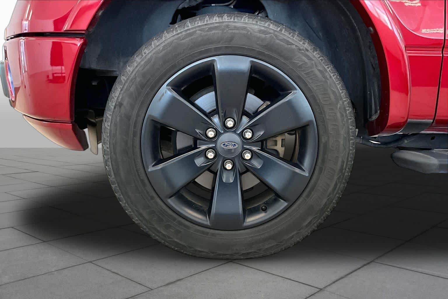 Used 2014 Ruby Red Metallic Tinted Clear Coat Ford FX2 image 10