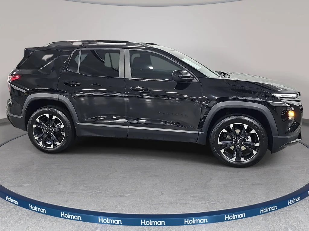 Used 2026 Black Chevrolet RS image 5