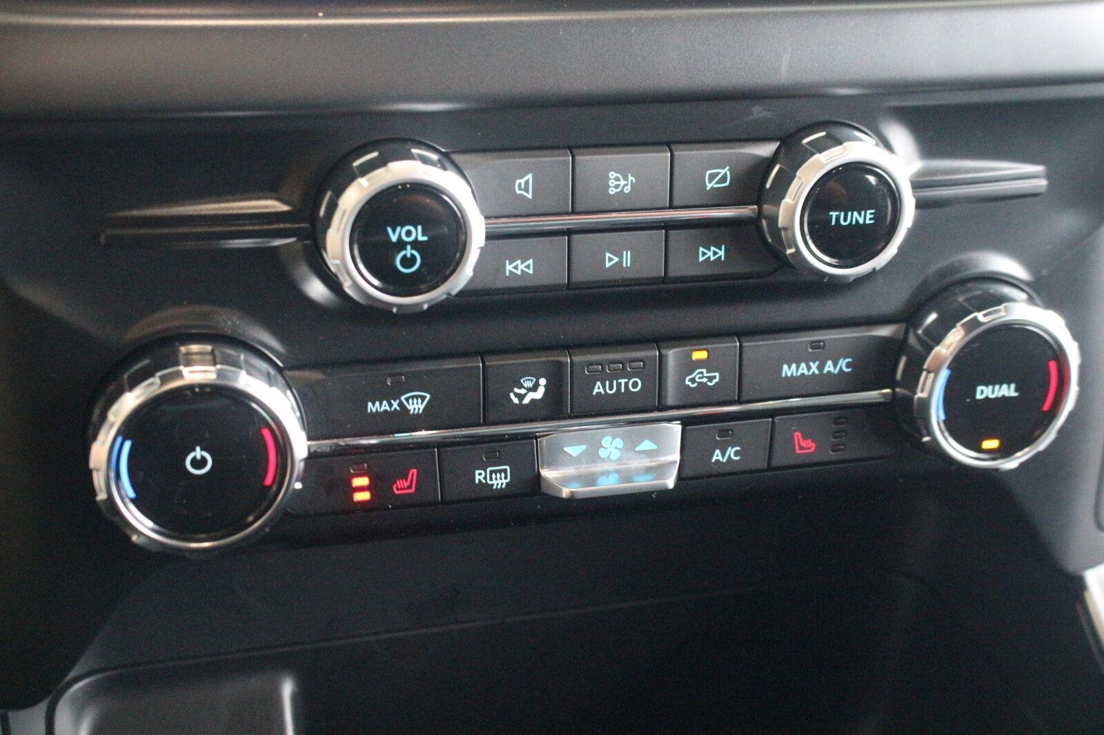 Used 2024 White Ford XLT image 26