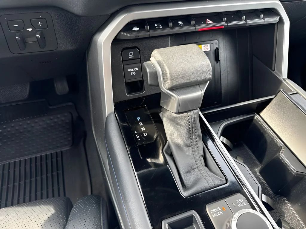 Used 2023 Black Toyota Platinum image 19