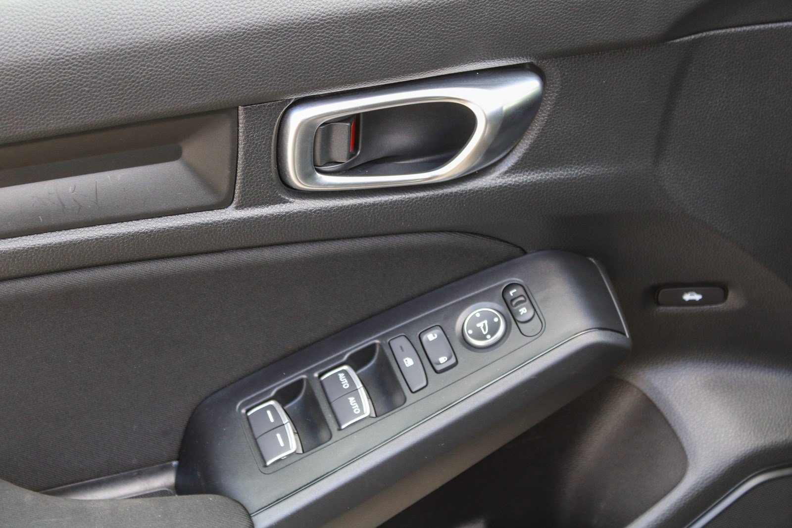 2025 Honda Civic Sport - Photo 49