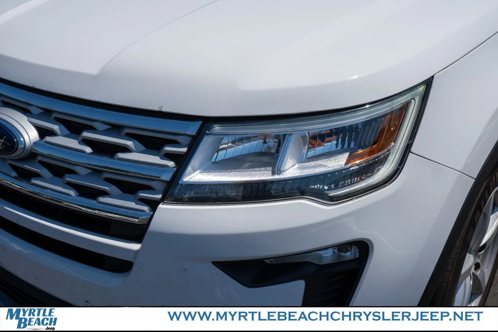 Used 2018 Oxford White Ford XLT image 10