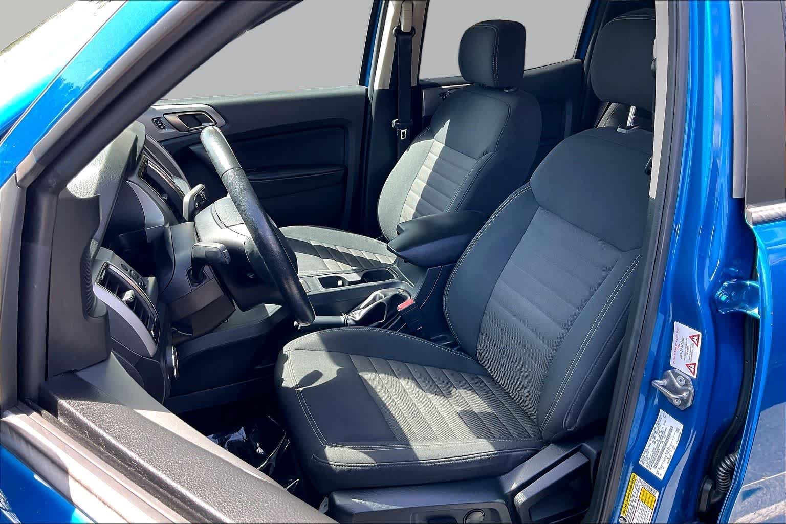 Used 2022 Velocity Blue Ford XLT image 24