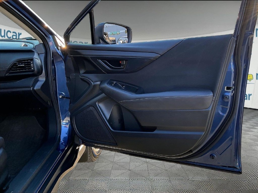 Used 2021 Blue Subaru 2.5i image 12