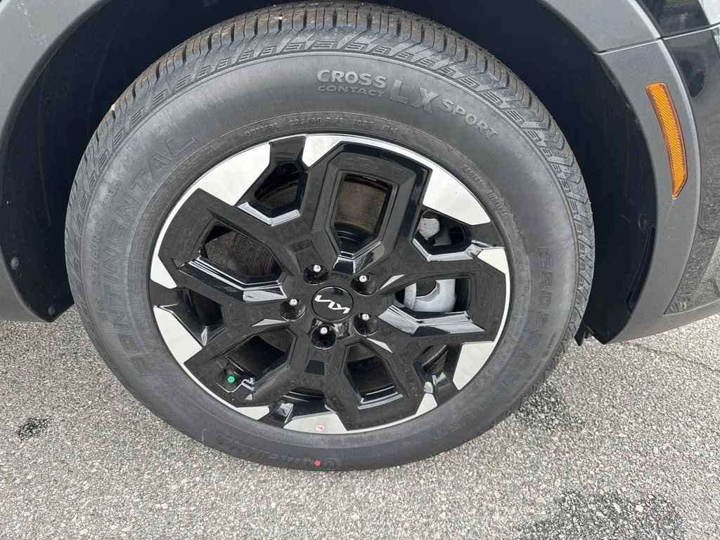 Certified Used 2025 Black Kia S image 12