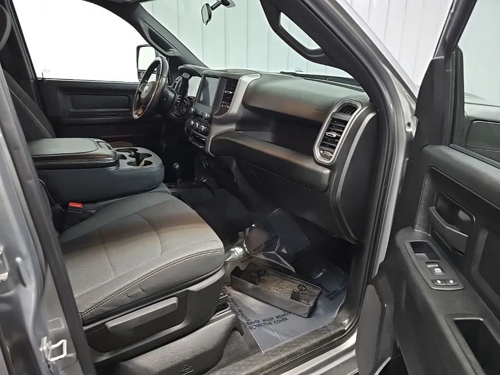 Used 2024 Silver Ram Tradesman image 15
